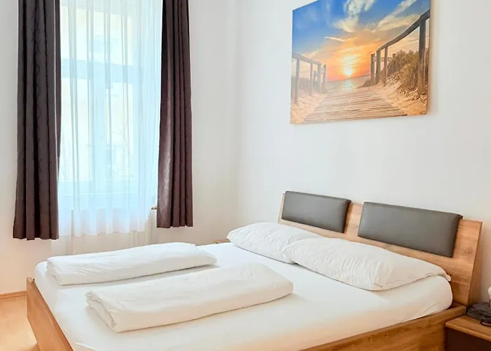 Gesamte Fuer 4 Personen 12 *